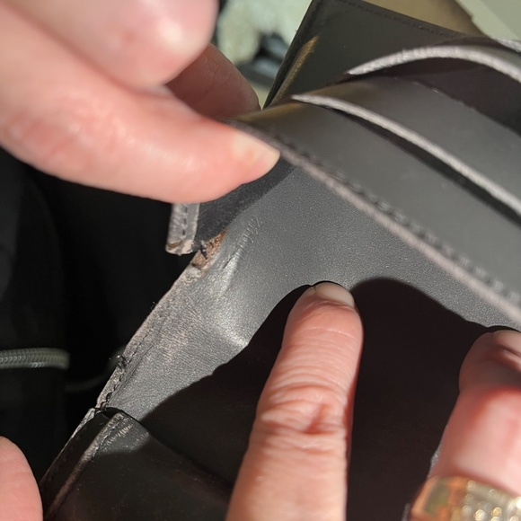 LOUIS VUITTON Porte-Tresor International Black Monogram Matte Wallet Crossbody - Picture 12 of 16